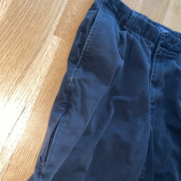 Levi’s Dockers Black Work Pants Khakis Chinos 34x32 Pleated Side Zipper Pocket - Picture 5 of 10